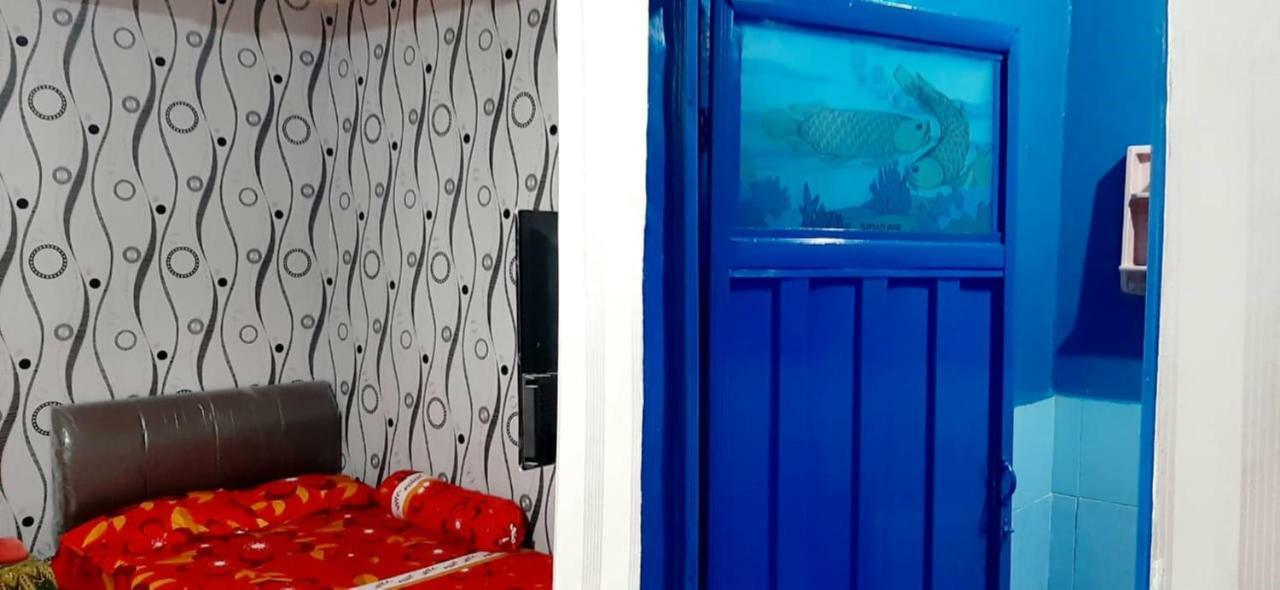 Waru Dharmawati Homestay Syariah At Terminal Purabaya מראה חיצוני תמונה