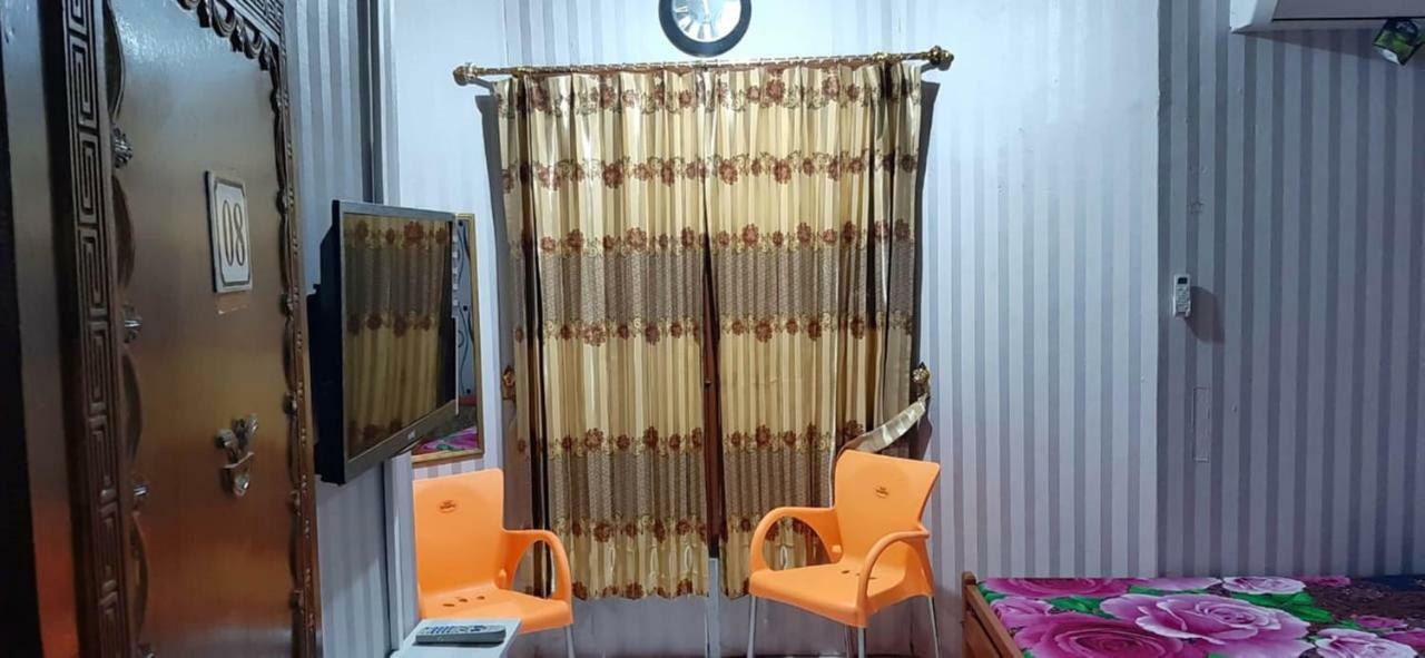 Waru Dharmawati Homestay Syariah At Terminal Purabaya מראה חיצוני תמונה